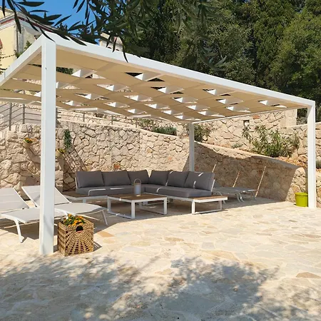بيت للعطل Sasa